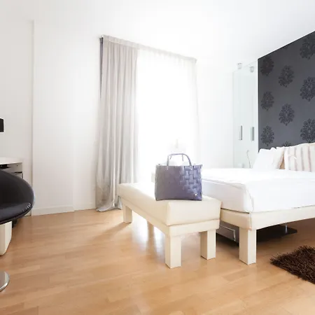 Tobago Garda (Verona)