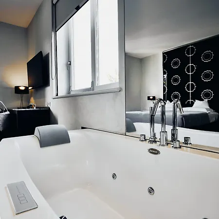 Tobago Hotell Garda (Verona)