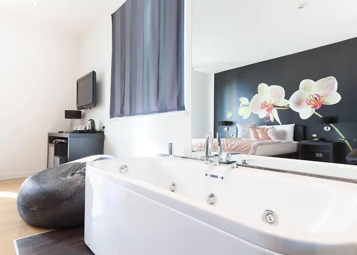 فندق Tobago غارْدا